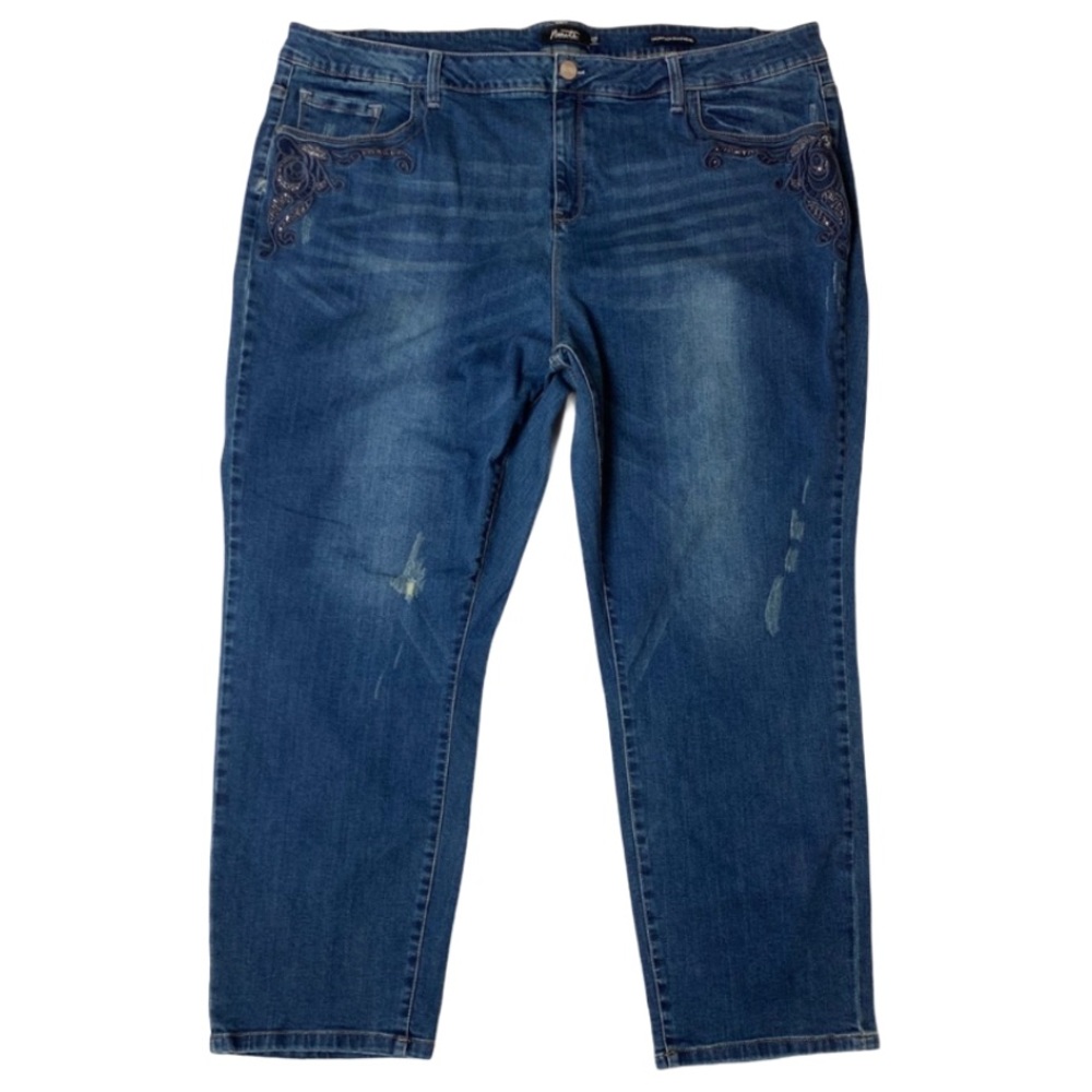 Thompson boyfriend jeans flower detail size 24W